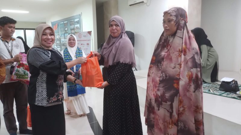 Lazismu Parepare Tebar 100 Paket Sembako Ramadhan