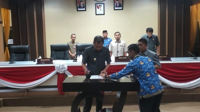 Rapat Paripurna Penyerahan LKPj Wali Kota Parepare TA 2023