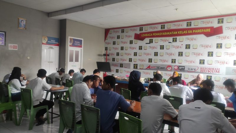 17 WBP Sukses Selesaikan Ujian Penilaian Akhir Pendidikan Kesetaraan Paket A dan B