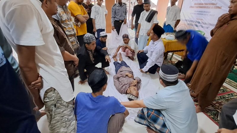 Pesantren Kilat, WBP Lapas Parepare Diajarkan Tata Cara Pengurusan Jenazah