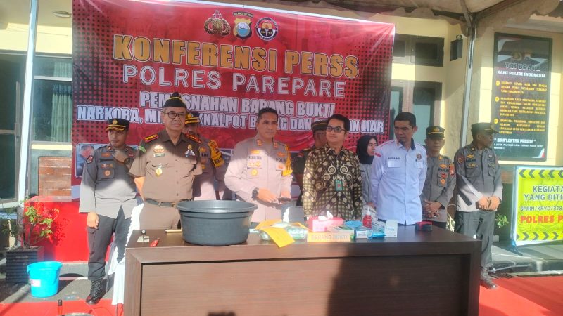 Polres Parepare Musnahkan Sabu, Miras dan Knalpot Brong