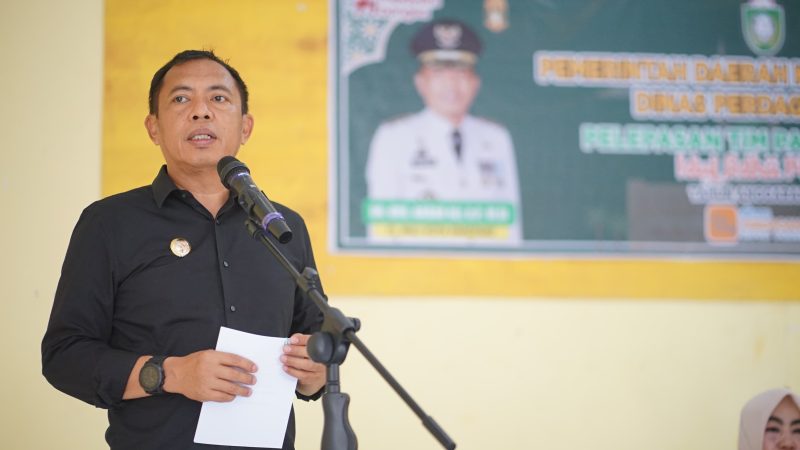 Pj Wali Kota Parepare Tegaskan Pasar Murah Untuk Masyarakat Menengah ke Bawah