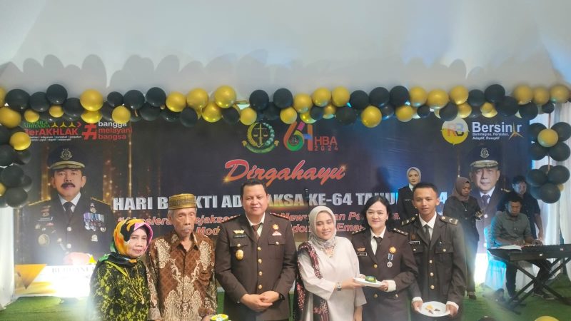 Kejari Parepare Gelar Berbagai Kegiatan Meriahkan HBA ke-64