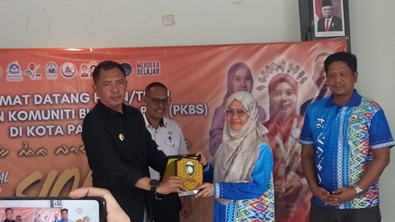 Pemkot Apresiasi Konsistensi IGBD Lestarikan Bahasa Daerah Melalui Festival SIOBBI