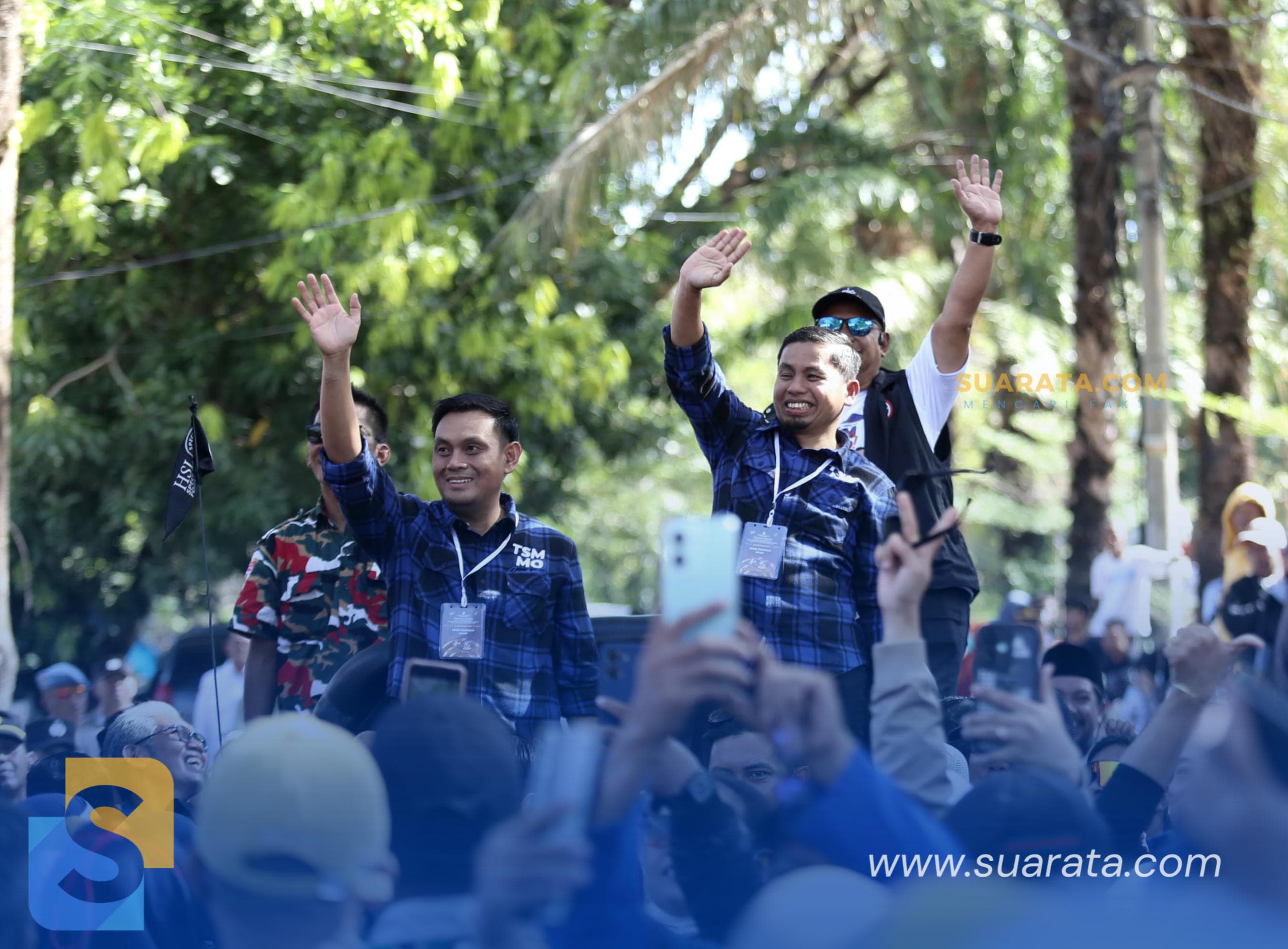 Diarak Ribuan Pendukung saat Daftar ke KPU, Tasming Sampaikan Maaf atas Kemacetan yang Ditimbulkan