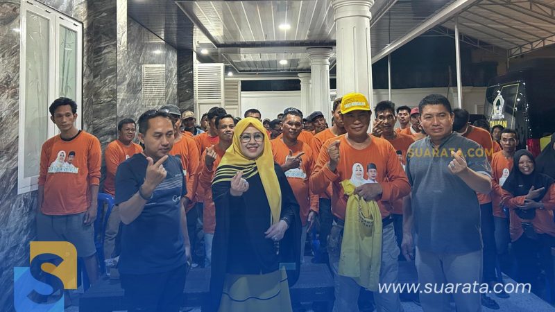 Komunitas Mebel Parepare Datang Membawa Hati dan Cinta Menangkan Erat-Bersalam