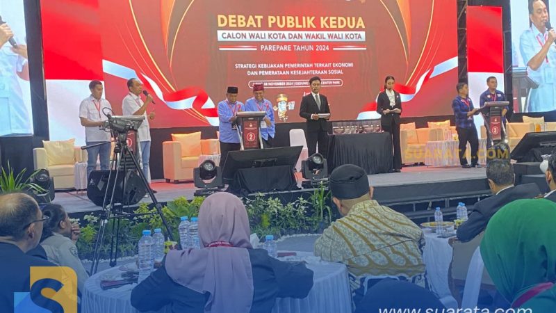 Empat Paslon Saling Serang Pertayaan di Debat Publik Kedua Pilkada Parepare