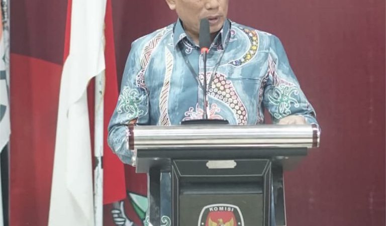 Sekda Parepare Hadiri Rapat Pleno Penetapan Wali Kota dan Wakil Wali Kota
