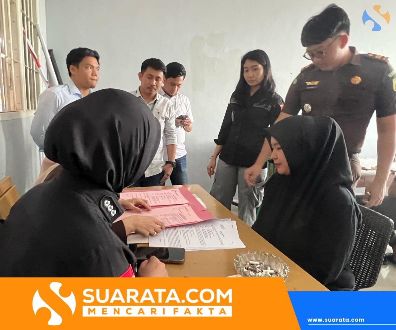 Kejati Sulsel Tahan Tersangka Kasus Korupsi Pemberian Kredit pada BRI Unit Pattalassang Kabupaten Takalar
