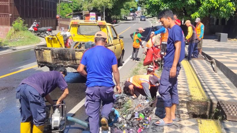 Lagi-lagi Damkar! Jalin Kolaborasi Mitigasi Banjir di Parepare