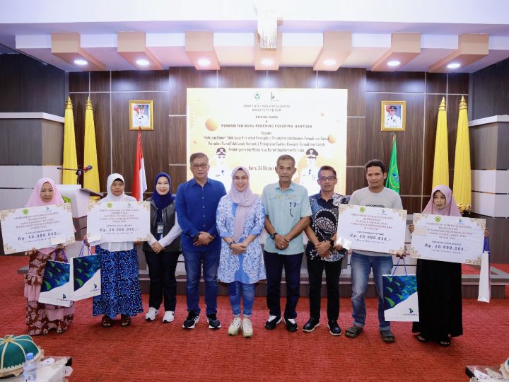 Gandeng Bank Sulselbar, Pemkab Barru Bantu Perbaikan Rumah Bagi 79 Warga 