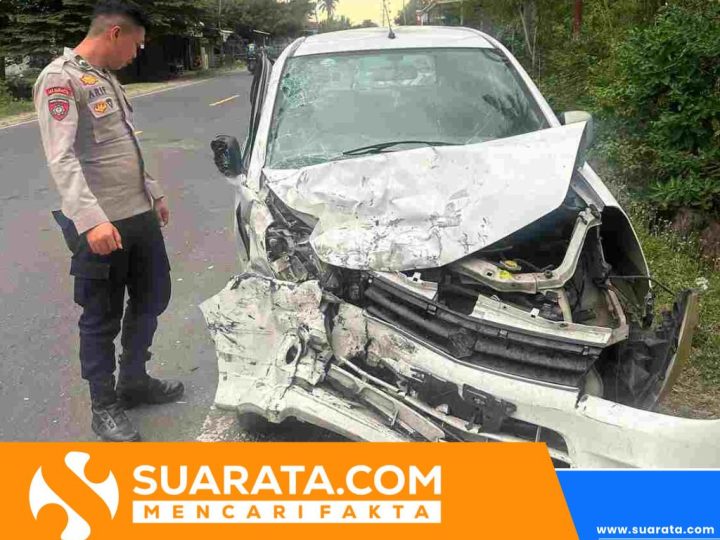 Adu Moncong Dua Mobil di Jalur Trans Polman–Majene, Dua Pengemudi Luka Serius