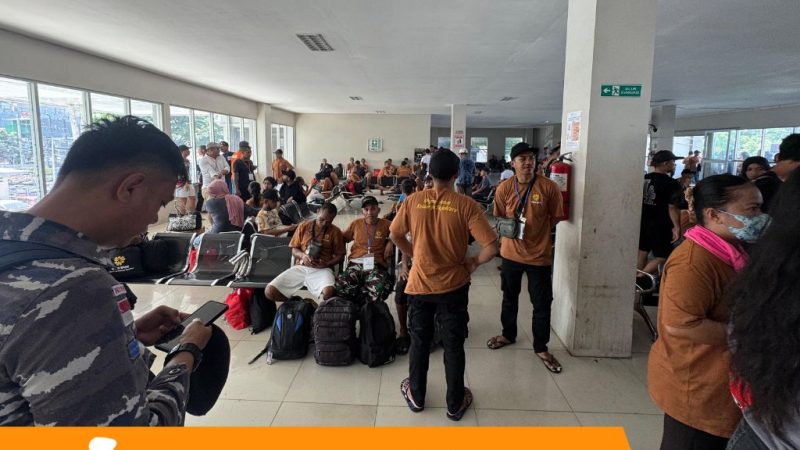 Pos TNI AL Pinrang Monitoring Pemulangan 139 PMI Deportasi dari Malaysia di Pelabuhan Parepare