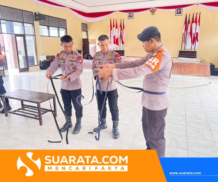 Batalyon B Pelopor Satuan Brimob Polda Sulsel Perkuat Kesiapsiagaan Melalui Latihan SAR Intensif