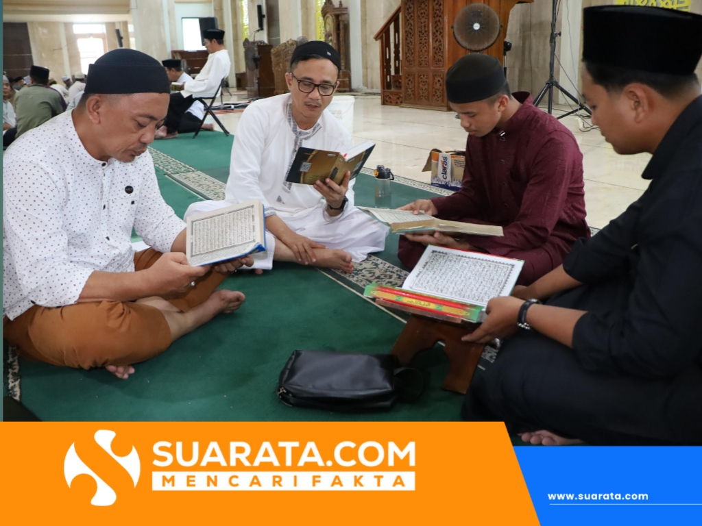 Pemkot Parepare Luncurkan Safari Da’wah 2025, ASN Wajib Sholat Berjamaah di Masjid