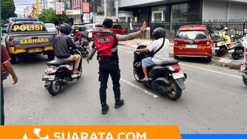 Patroli Dialogis Sat Samapta Beri Pelayanan Pengaturan Lalu Lintas dan Galang Kemitraan Warga