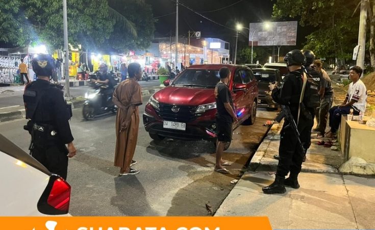 Batalyon B Pelopor Satuan Brimob Polda Sulsel Gelar Patroli Cipta Kondisi di Kota Parepare