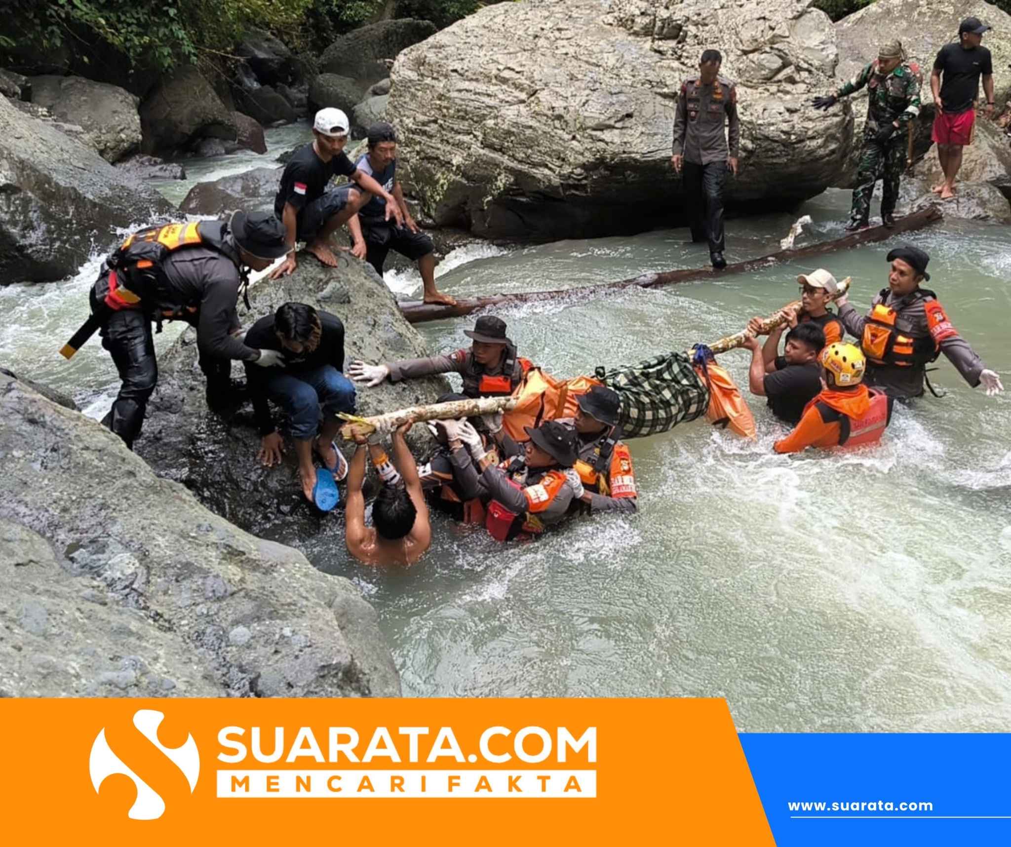 Tim SAR Batalyon B Pelopor Bersama SAR Gabungan berhasil Temukan Korban Hanyut di Pinrang