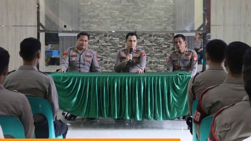 Waka Polres Polman Terima Tim Pembinaan Etika di Polres Polewali Mandar