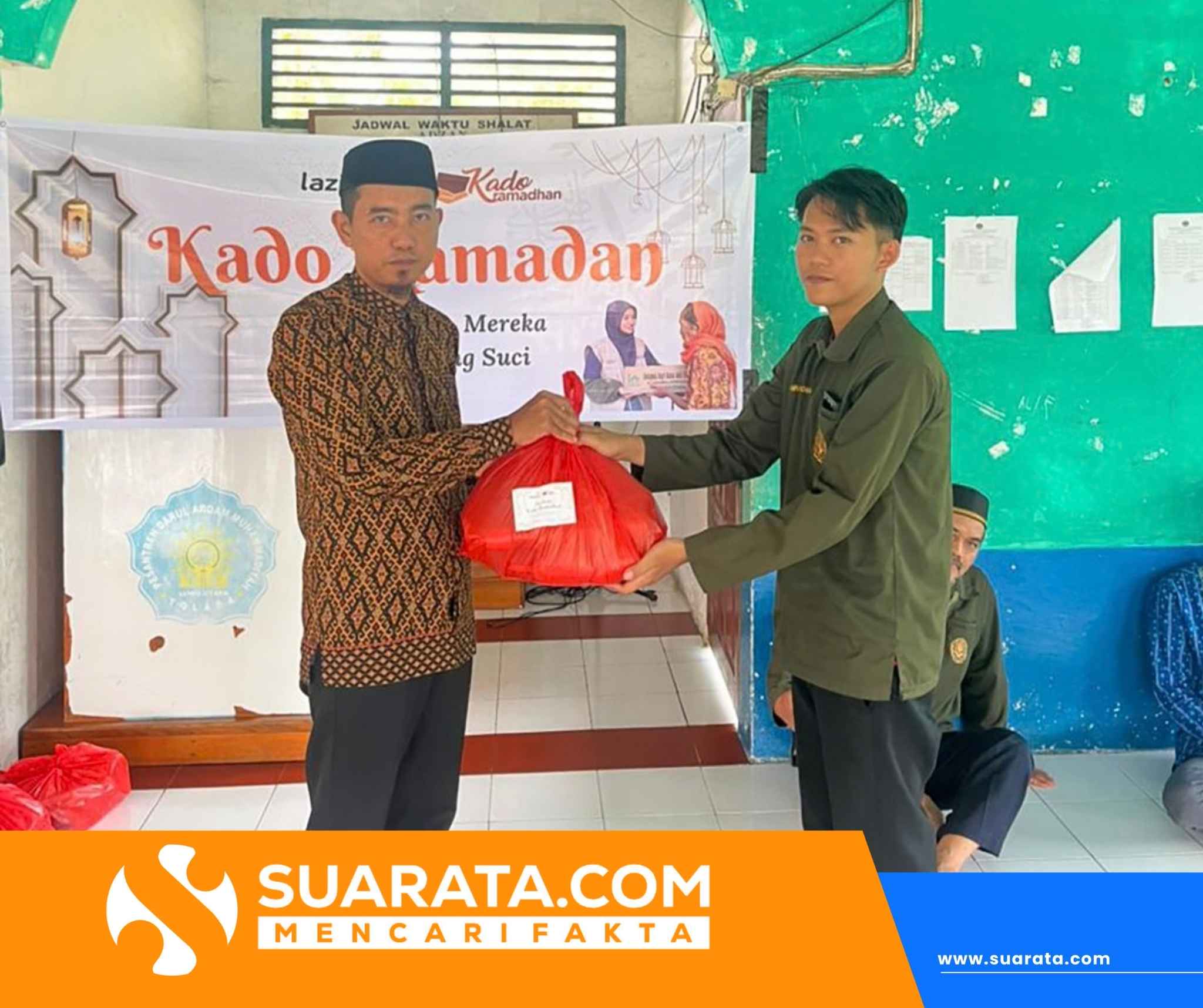 Menebar Berkah di Pesantren: Sinergi LazisMu dan DAM Tolada dalam Program Kado Ramadan 2026