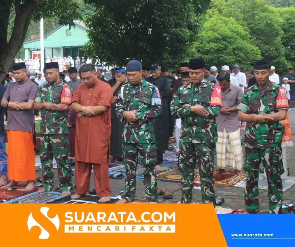 Khidmat dan Penuh Kebersamaan, Kodim 1405/Parepare Bersama Warga Gelar Sholat Idul Fitri 1447 H