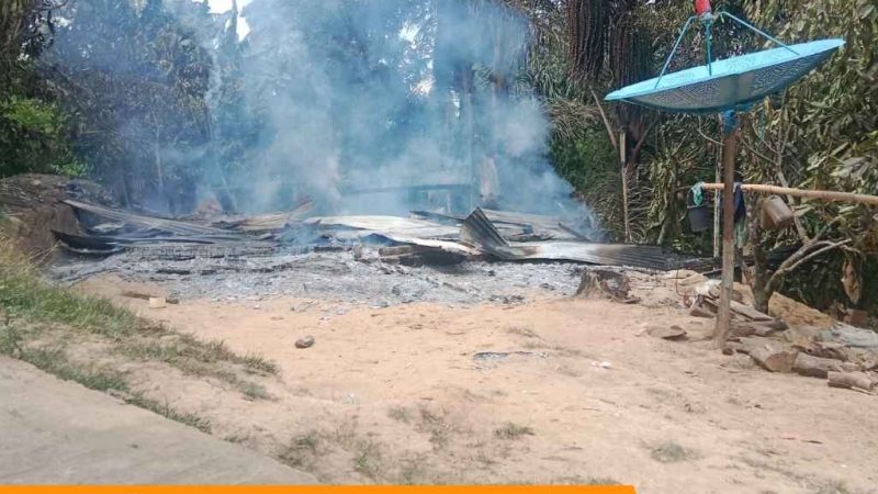 Rumah Warga di Tutar Polman Ludes Terbakar Saat Ditinggal Silaturahmi, Diduga Korsleting