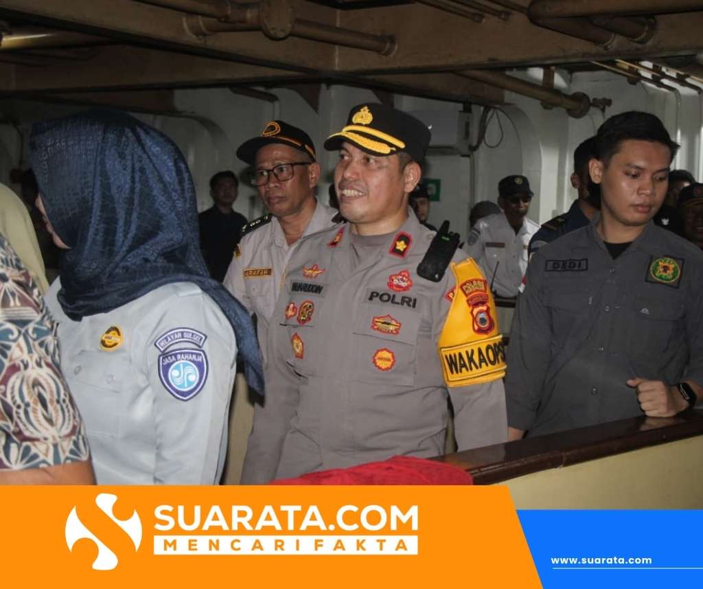 Waka Polres Parepare Dampingi Forkopimda Pantau Arus Balik di Pelabuhan