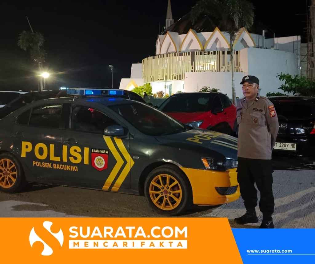 Pantau Situasi Di Akhir Pekan, Personil Polsek Bacukiki Lakukan Patroli Blue Light