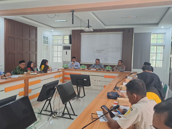 Bersama Pemkab, Kemenhaj Barru Pastikan Persiapan Pemberangkatan Calon Jamaah Haji