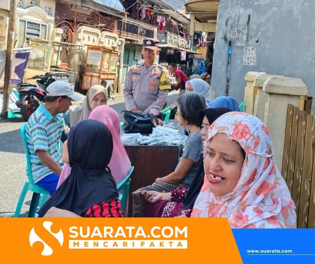Bhabinkamtibmas Polsek KPN Dampingi Pemeriksaan Kesehatan Gratis Bagi Lansia dan Balita di Kampung Pisang