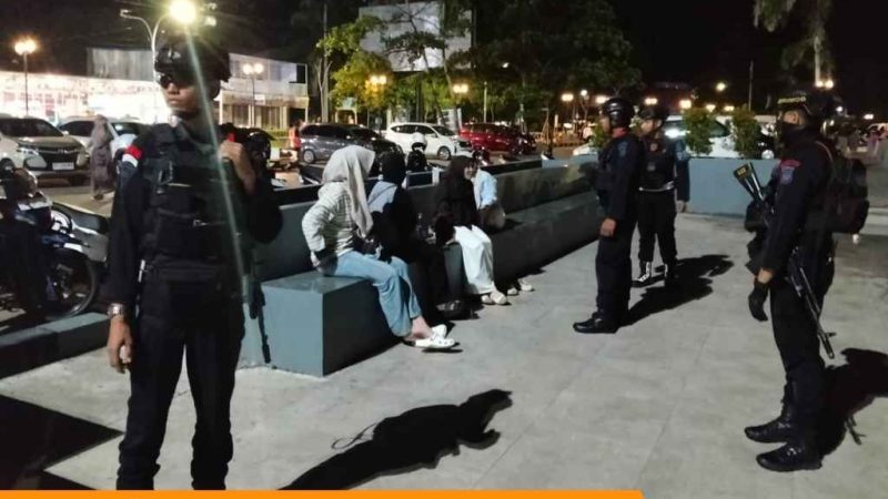 Batalyon B Pelopor Turun Patroli, Pastikan Malam Minggu di Parepare Aman dan Terkendali