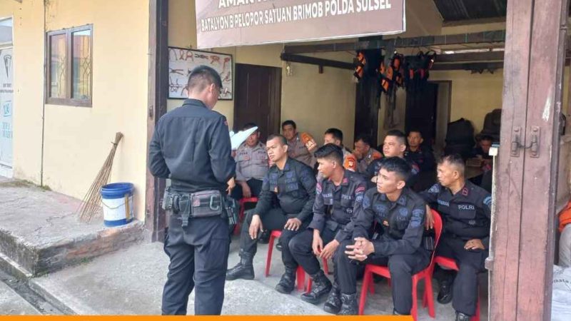 Batalyon B Pelopor Bekali Posko Siaga Aman Nusa I dan II dengan Manajemen Teknis Konflik Sosial