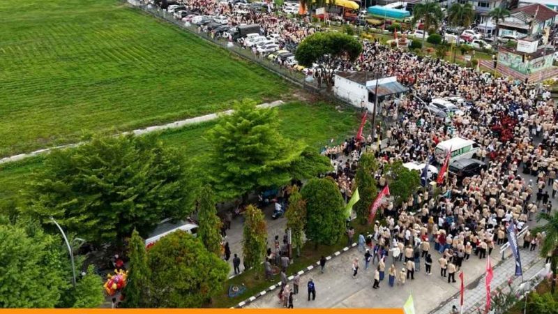 Peserta Jalan Santai HUT ke-27 Luwu Utara Tembus 29.830 Orang, Bupati Ajak Masyarakat Bersyukur