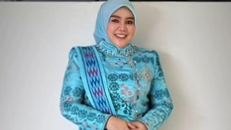 Sosok Inspiratif, Perempuan Kartini Masa Kini : Andi Yenny Wakil Ketua DPRD Barru