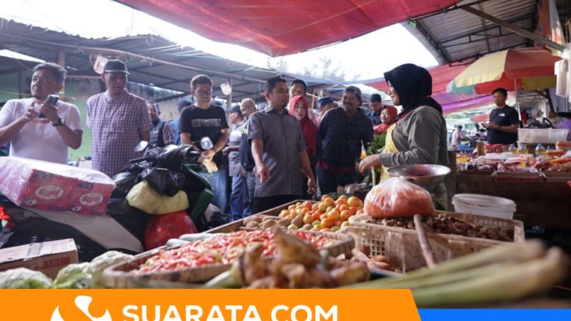 Jelang Iduladha, Tasming Hamid dan Forkopimda Pantau Stabilitas Harga Sembako di Pasar Lakessi