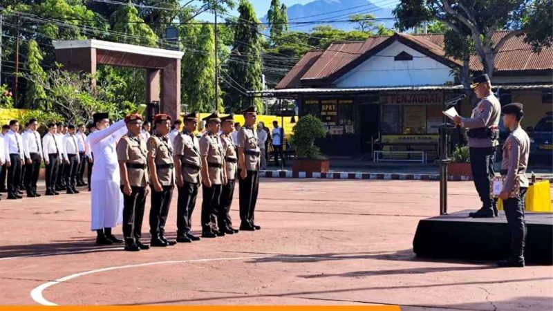 Kapolres Polman Pimpin Upacara Sertijab Sejumlah Pejabat Utama dan Kapolsek