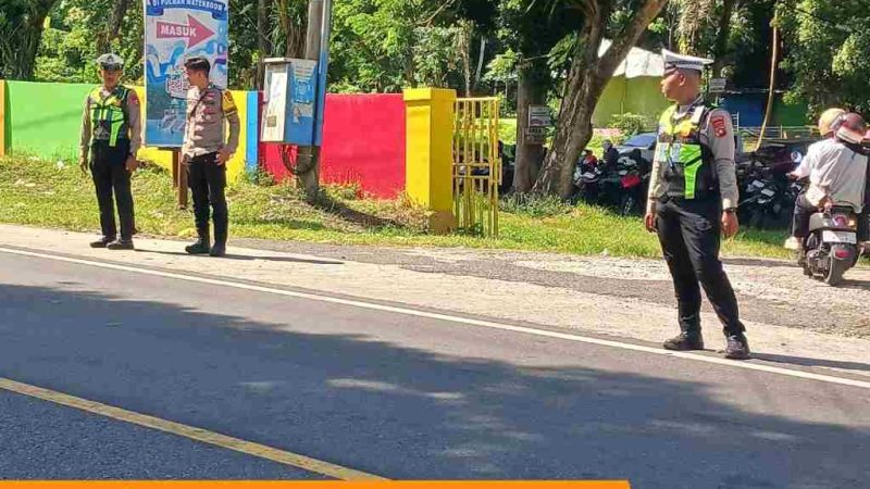 Unit Siaga Sat Lantas Polres Polman Gelar Patroli di Tempat Wisata