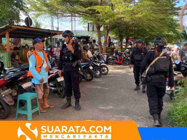 Brimob Sulsel Patroli Harkamtibmas di Parepare, Taman Mattirotasi dan Pasar Sumpang Jadi Sasaran