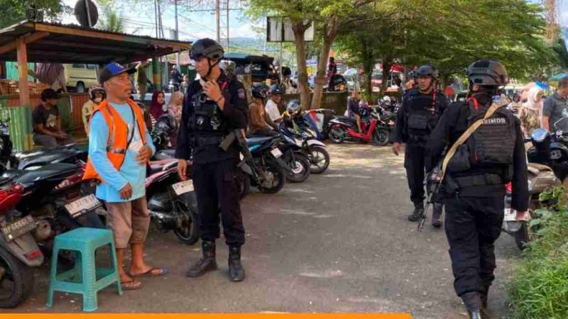 Brimob Sulsel Patroli Harkamtibmas di Parepare, Taman Mattirotasi dan Pasar Sumpang Jadi Sasaran