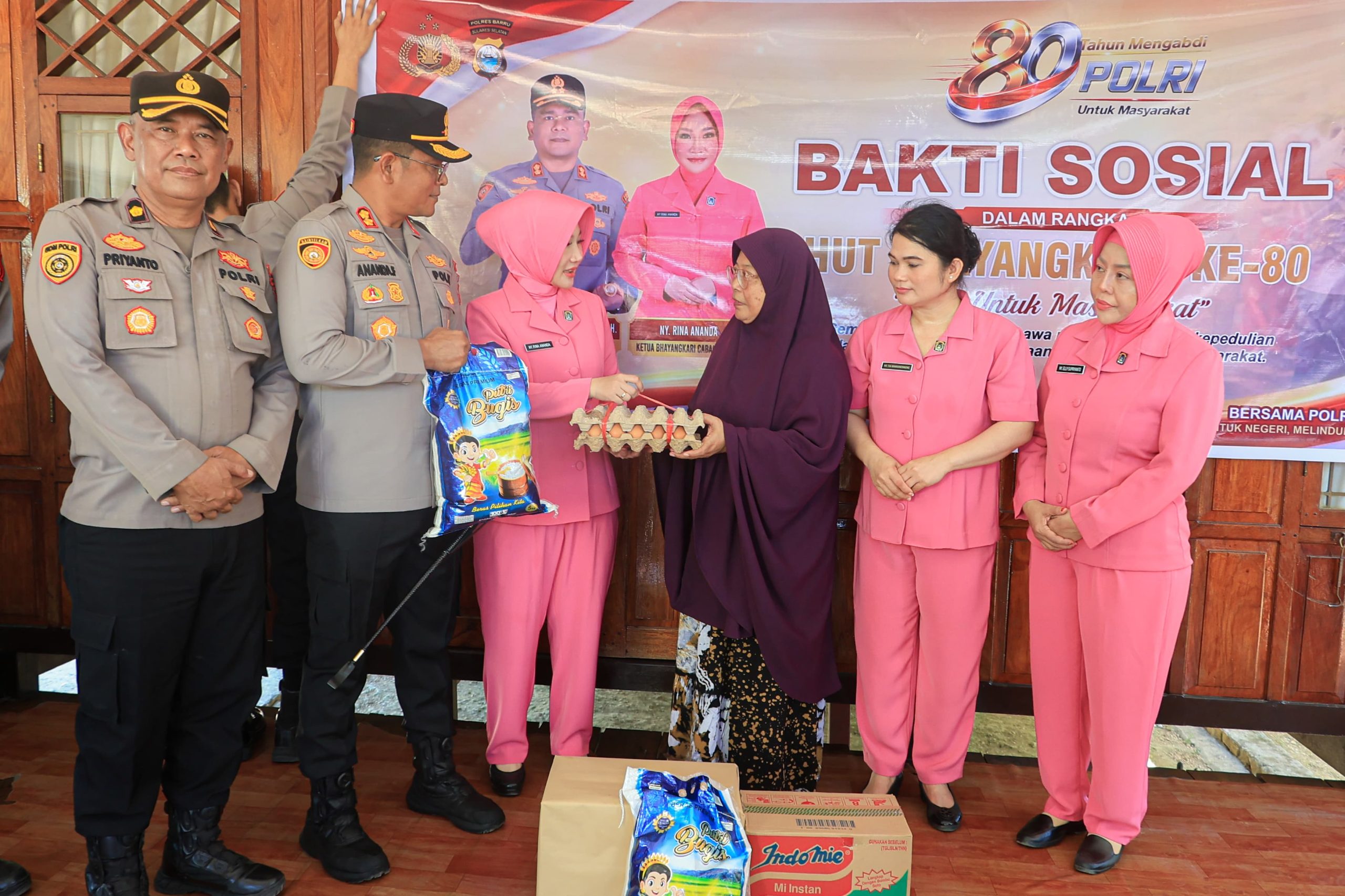 Sudah jadi Agenda Rutin, Kapolres Barru Pimpin Anjangsana ke Panti Asuhan, Rumah Qur’an, Purnawirawan dan Warakawuri Spesial Hari Bhayangkara ke 80
