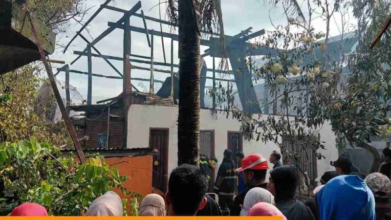 Rumah Lansia di Mapilli Ludes Terbakar, Korban Alami Luka Bakar