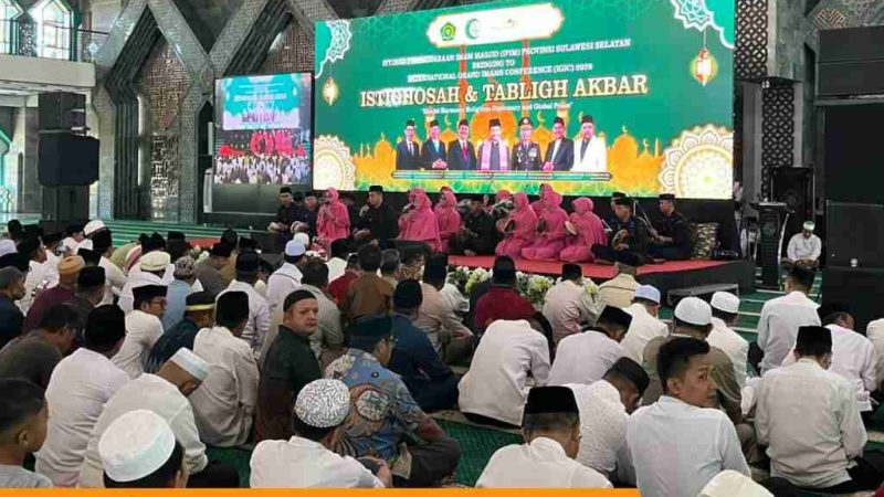Lantunan Marawis Batalyon B Pelopor Semarakkan IGIC 2026 di Masjid Al-Markaz Al-Islami Makassar
