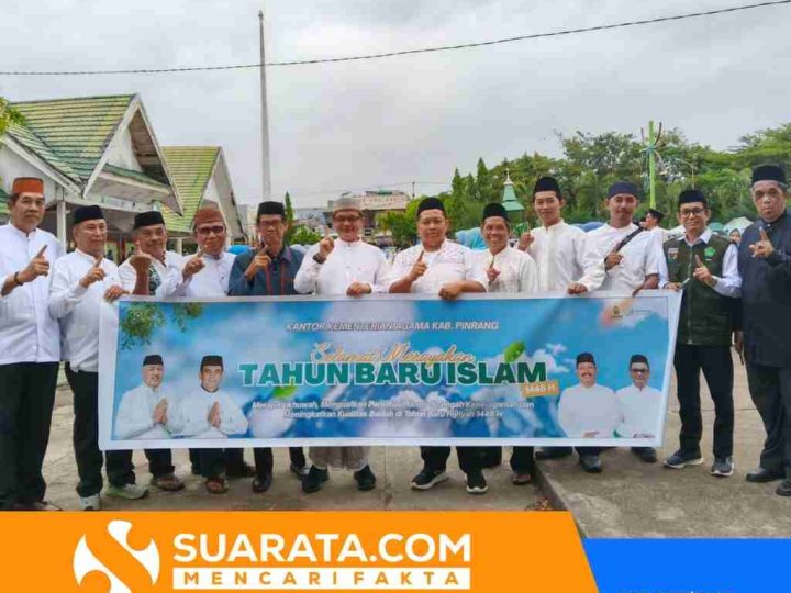 Kemenag Pinrang Semarakkan Tahun Baru Islam 1448 H Lewat Pawai Ta’aruf