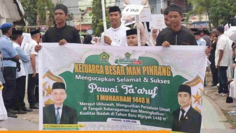 MAN Pinrang Tampil Kompak dan Kreatif, Semarakkan Pawai Ta’aruf Tahun Baru Islam 1448 H