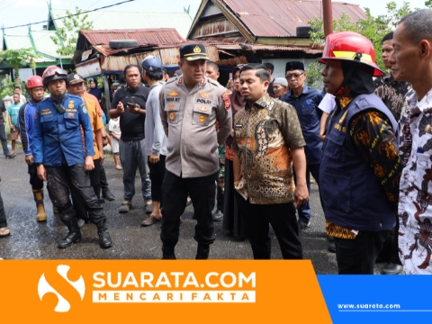 Tasming Hamid Tinjau Lokasi Kebakaran di Jalan Mayor Haddade, Pastikan Korban dan Penanganan Maksimal