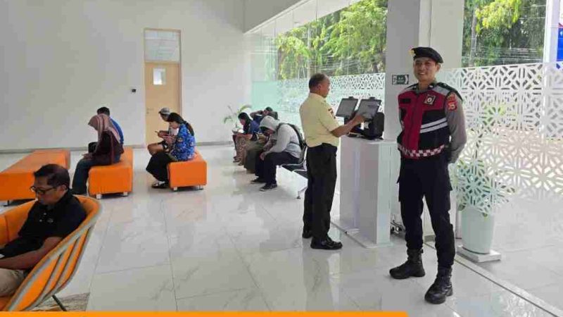 Kehadiran Polri Berikan Rasa Aman bagi Masyarakat, Sat Samapta Polres Parepare Gelar Patroli
