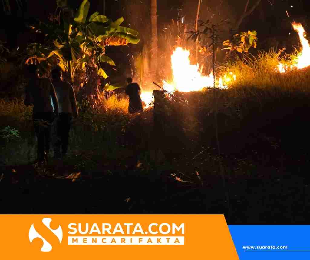 Kapolres Polman Pimpin Langsung Pemadaman Kebakaran Lahan di Pulau Battoa Polman