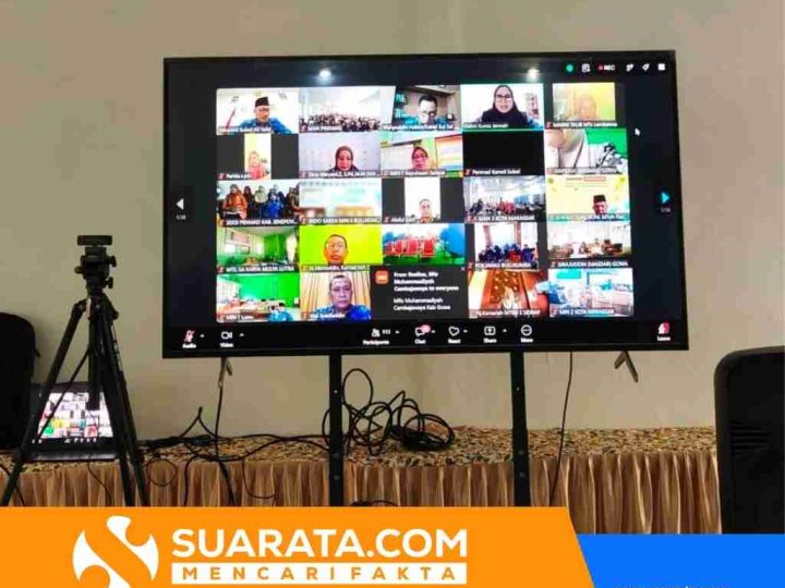 Awali Tahun Ajaran Baru, Civitas Akademika MAN Pinrang Ikuti Zoom “Kakanwil Kemenag Sulsel Menyapa”