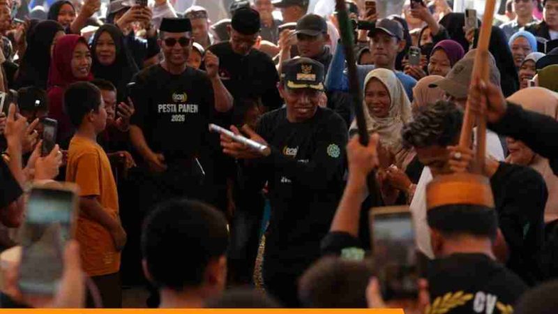Bupati Syaharuddin Alrif Hadiri Mappadendang di Lise, Tegaskan Budaya dan Pertanian Berjalan Seiring