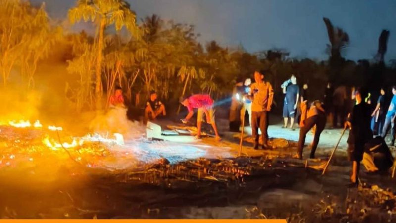 Polsek Campalagian Padamkan Kebakaran di Dua Desa, Warga Diimbau Waspada Musim Kemarau